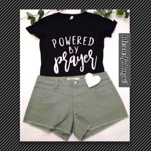 Sadie Robertson Cut Off Shorts NWT